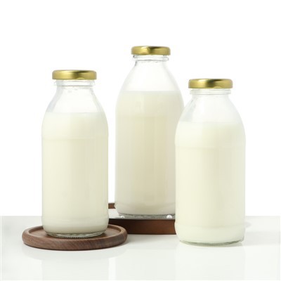 Lasimaitopullojen tukkumyynti